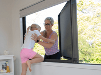 windows-crimsafe-door-security-screen-door-window-bic-industries-installer-adelaide-1